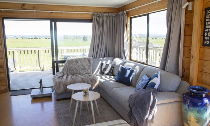 Pukehina Casa | Mooney Manor Pukehina