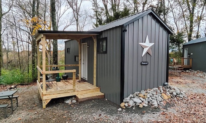 Columbia Casa | Moonlight (Tiny home - Camper conversion)