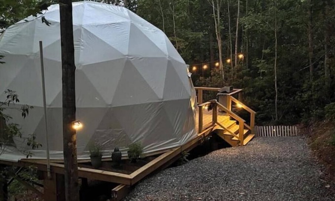 Marion Casa | Moonshine Dome @ Soulshine Glamping