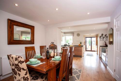 North Bitchburn Casa | Moor Cottage, Attractive 3 bed with Garden Bishop Auckland KYNREN