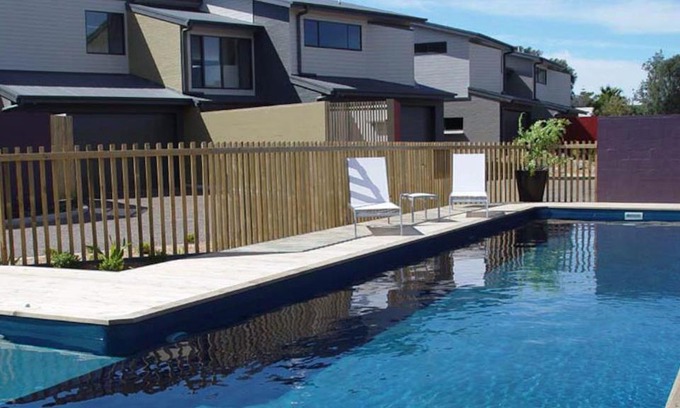 Bermagui Casa | Moorhead Cove Beach Unit With pool Bermagui