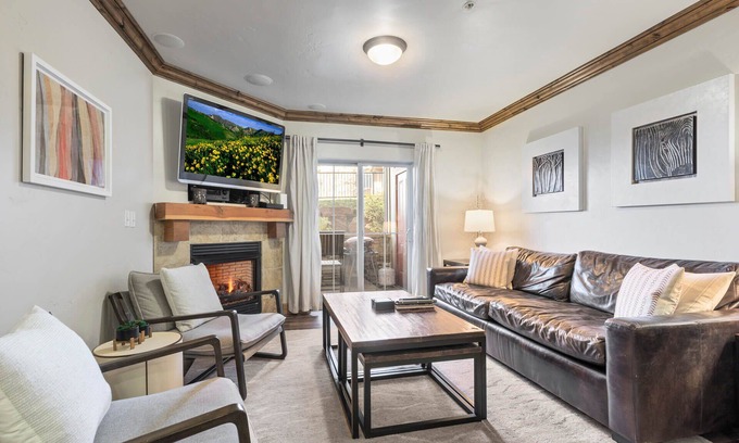 Bear Hollow Village Condominio | Moose Mgmt at Bear Hollow 4102 -Outdoor Patio with Grill-Work space-Pool-Hot Tub