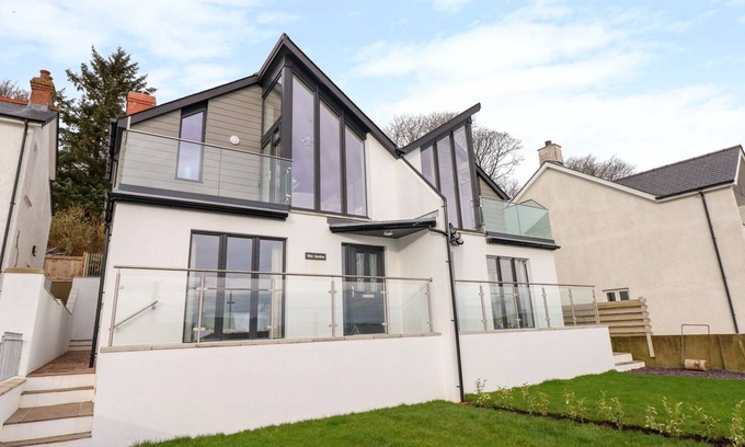 Goodwick Cabaña | MOR AWELON, ideal para familias, con un jardín en Goodwick, Ref 998139