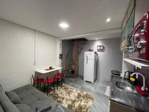 Carianos Apartamento | Moradas Desterro, próximo ao aeroporto 06