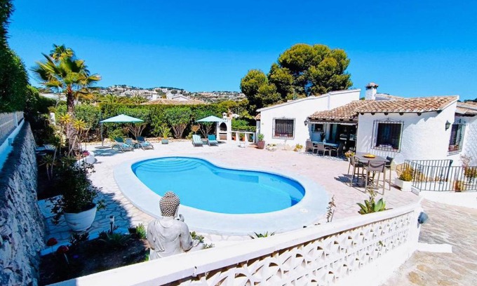 Moravit Apartamento | Moraira Escape with Private Pool 1 Bed Sleeps 2