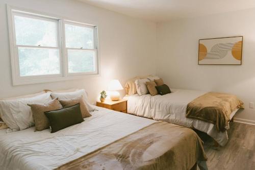 Berea Apartamento | "Morning View 4” Cozy Modern Stay - College/Hiking