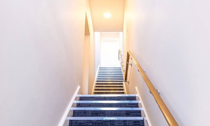 Abingdon Apartamento | Morris Mews Apartment | Central | 7 Guests