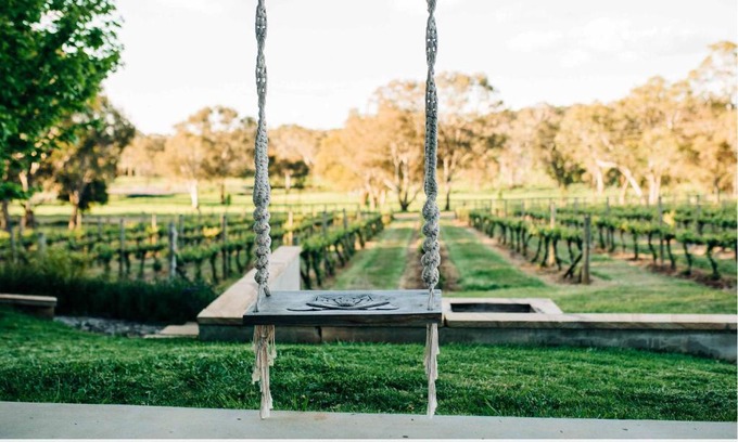 Orange Apartamento | Mortimer's Wines Studio - Adults Only Retreat