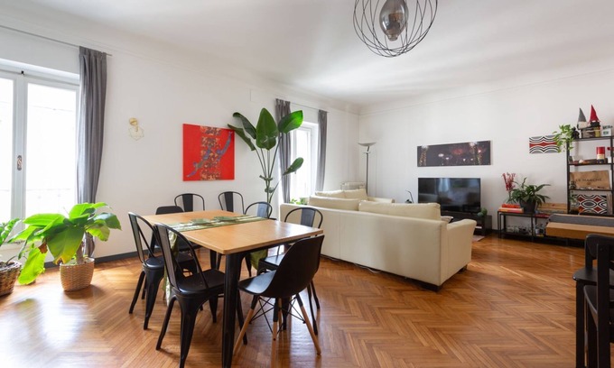 Porta Tenaglia Apartamento | Moscova Cosy Apartment