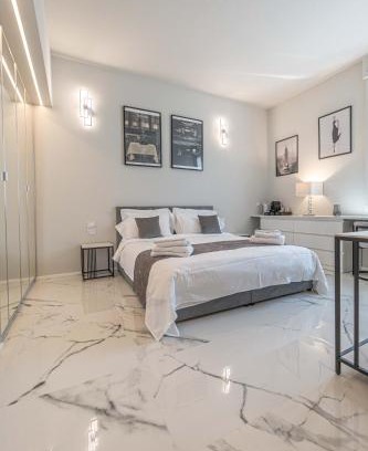 Porta Tenaglia Apartamento | MOSCOVA LUXURY NEW Suite