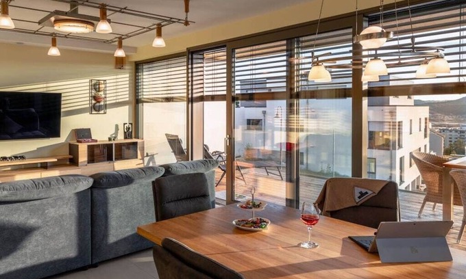 Kenn Apartamento | Mosel Sky Lounge con logia y vista panorámica