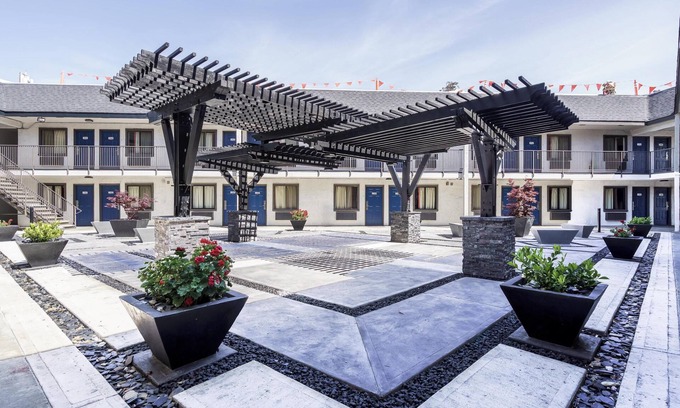 Ardenwood Hotel | Motel 6 Fremont, CA - North