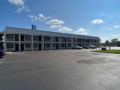 Lafayette Hotel | Motel 6-Lafayette, IN