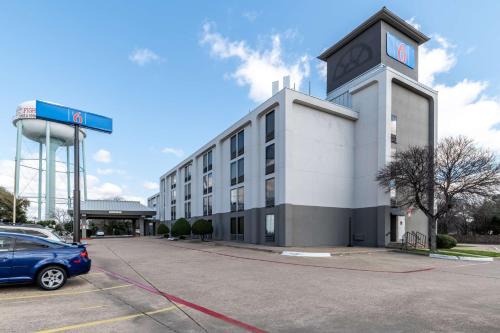 Lewisville Hotel | Motel 6-Lewisville, TX - Medical City