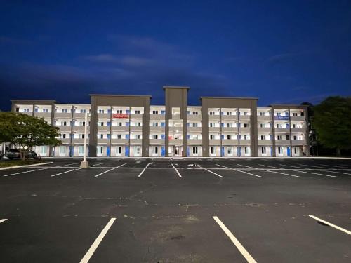 West Columbia Hotel | Motel 6 West Columbia SC Airport