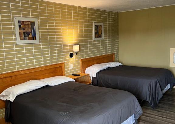Dugald Hotel | Motel 66