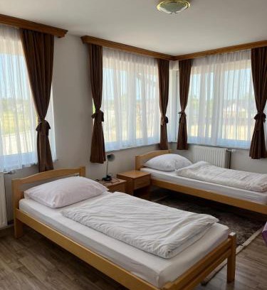 Posavina Canton Casa | Motel i Restoran Ana