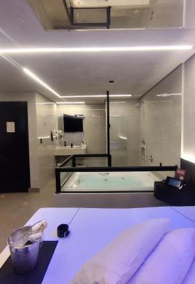 Zona Leste Hotel | Motel Marselha 6