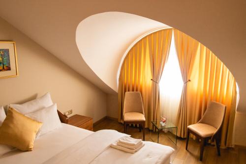 Sumece Hotel | Motel & Restoran Sunce