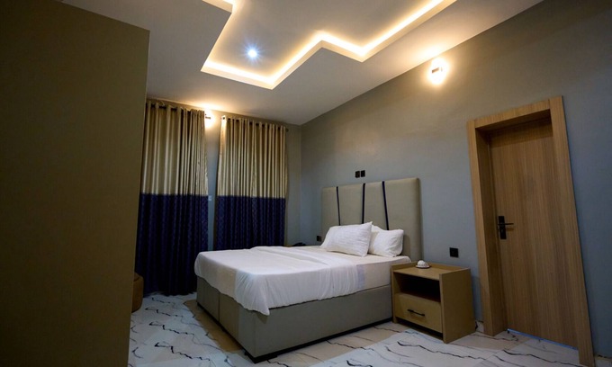 Ilorin Hotel | MOTIQOQ HOTELS AND SUITES