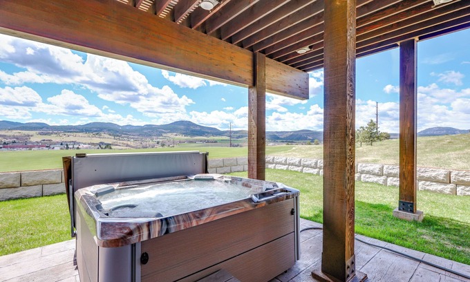Spearfish Cabaña | Motorcycle-themed Home in Spearfish w/ Hot Tub!