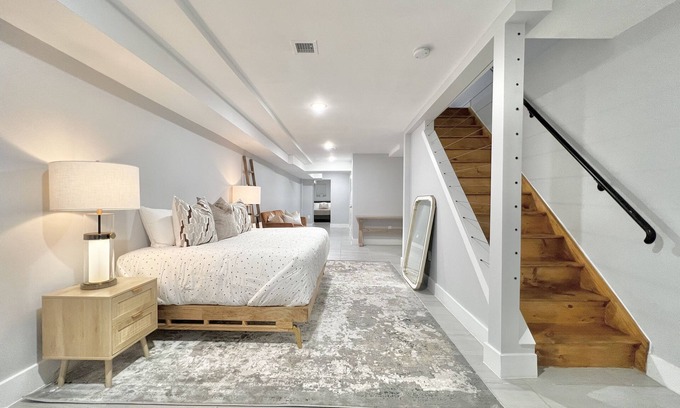 Mott Haven Apartamento | Mott Haven BRAND NEW Private HOME 2 baths