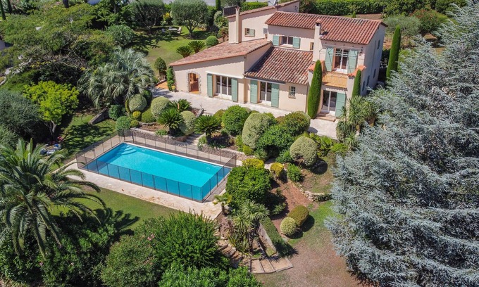 Les Baraques Casa | Mougins Magnificent Villa with Pool and Tennis