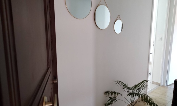 La Courneuve Apartamento | Mouna Stay