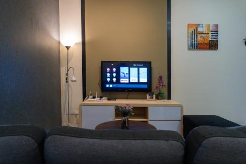 Taman Mount Austin Apartamento | Mount Austin #Akademik Suite Floral Deer Studio 2-4pax #MSPro
