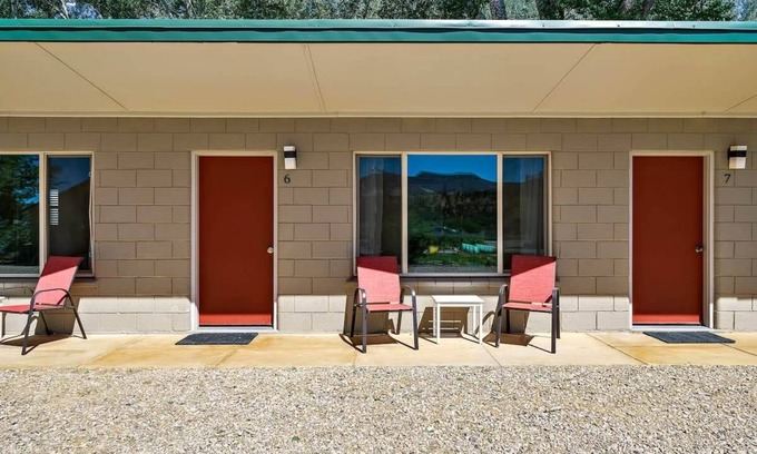 Zion National Park East Entrance Apartamento | Mount Carmel Motel near Zion National Park
