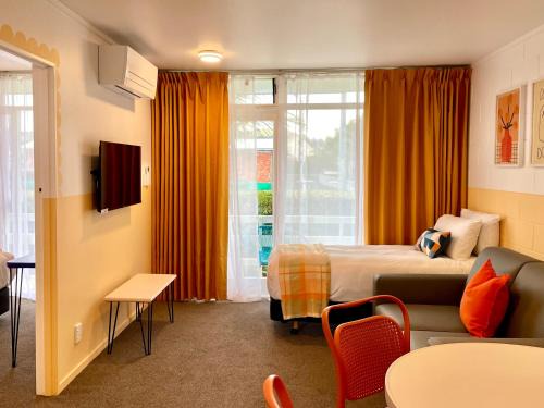 Mount Eden Hotel | Mount Eden Motel