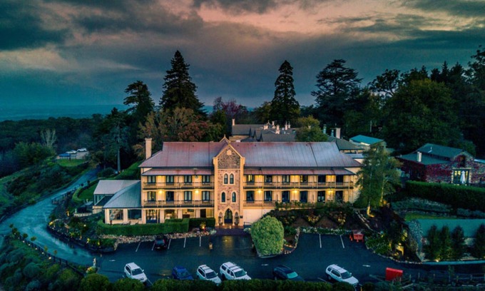 Crafers Hotel | Mount Lofty House & Estate Adelaide Hills