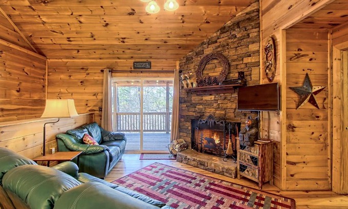 Ellijay Casa | Mountain Air Cabin