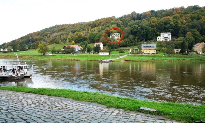 Konigstein an der Elbe Apartamento | Mountain apartment with Elbe and fortress view