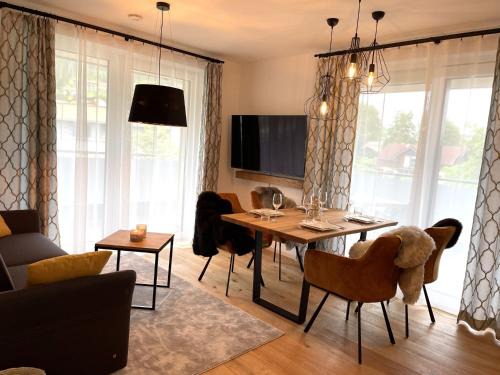 Groebming Apartamento | Mountain Art Apartment - by myNests