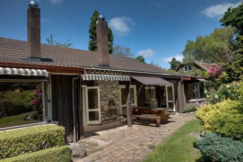Springfield Casa | Mountain Bike Manor