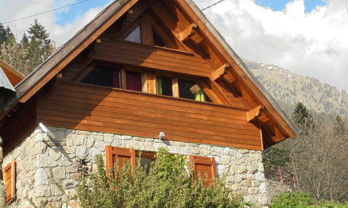 Saint-Martin-Vesubie Chalet De Esquí | Cabina de la montaña sobre el lago Boréon