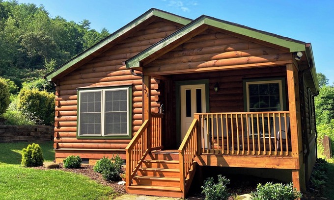 Asheville Cabina | Mountain Cabin - Minutes to Downtown Asheville