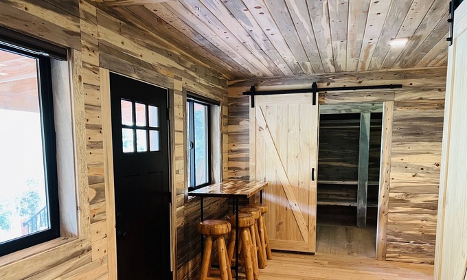 Harrison Cabina | Mountain cabin
