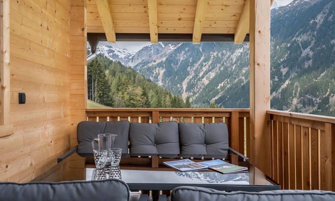 Racines Apartamento | Chalet de montaña "Blosegghof Himmelblick" con vistas a la montaña y nueva bañera de hidromasaje