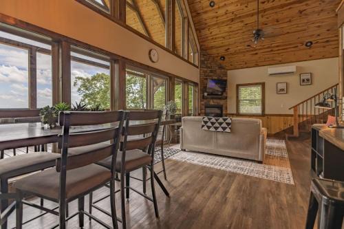 Jasper Casa | Mountain Crest Cabin- Summer Getaway With A Beautiful View