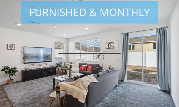 Hemet Casa | Brand New Spacious 4-Bedroom House, Ranch-Style, Concrete Gated Yard, King Bed