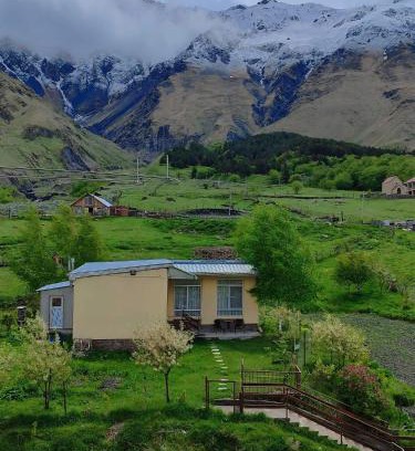 Stepantsminda Apartamento | Mountain KAZBEGI Apartment