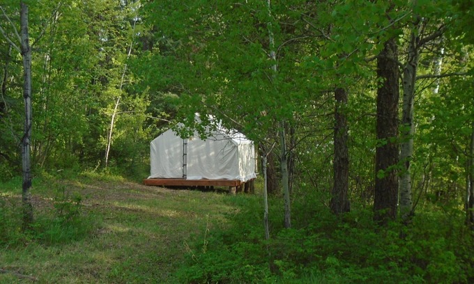 Eureka Alquiler De RV | Camping Mountain Carpa de hombre de montaña 5 Caribou Trail Wagon Camp