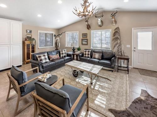 Peoa Casa | Mountain Meadow Retreat near Park City