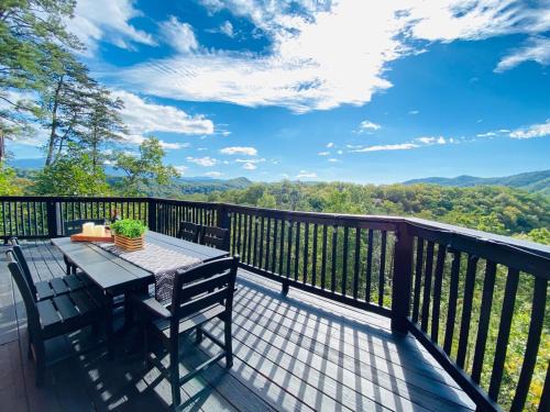 Caton Casa | Mountain Memories Getaway