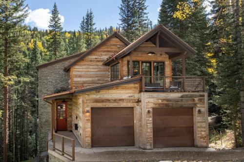 Mountain Village Chalet De Esquí | Mountain Modern Rustic by Exceptional Stays