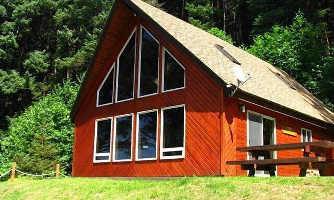 Yachats Casa | Mountain Pacific Chalet, ¡donde el bosque se encuentra con el mar!
