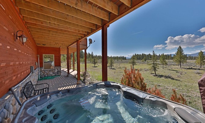 Pole Creek Meadows Casa | Mountain Peak 4 Bedroom Home by RedAwning
