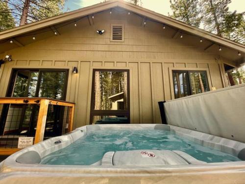 Mountain View Estates Casa | Mountain Pine Memories - Dogs - Hot tub - E-bikes